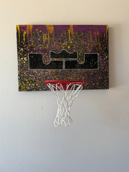 King’s Crown Drip Hoop