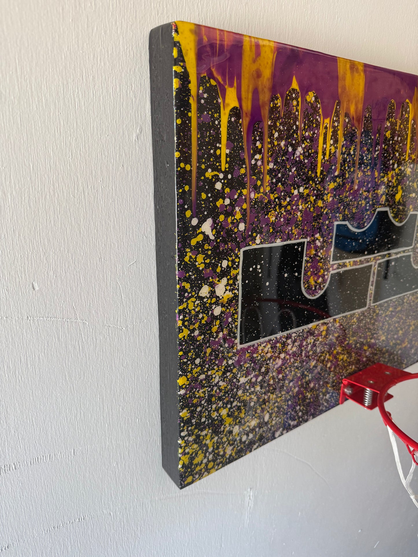 King’s Crown Drip Hoop